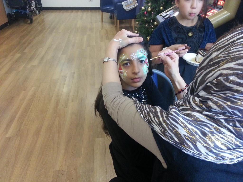 Julie_PottyNott's tweet photo. Kids party was a success! @DawkinsBex @robinvernon @MemHasan @peterinnsDM http://t.co/EDka9a64cV