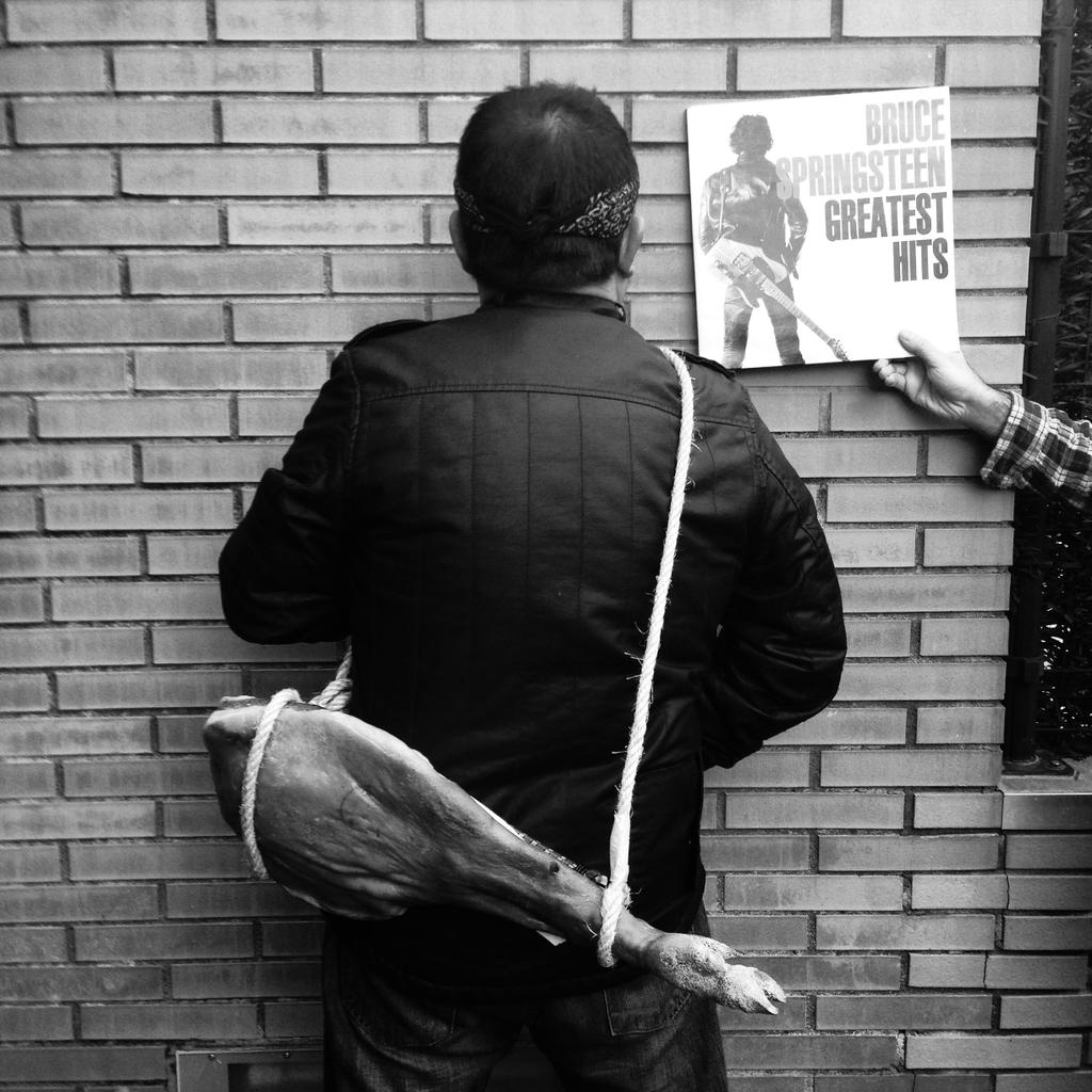 FeedMyPoison's tweet photo. Joselito Bruce Springsteen. @m80radio_  #ElViniloContraataca #M80 #M80Radio http://t.co/zq81J037Sv http://t.co/R5czbxm2h8