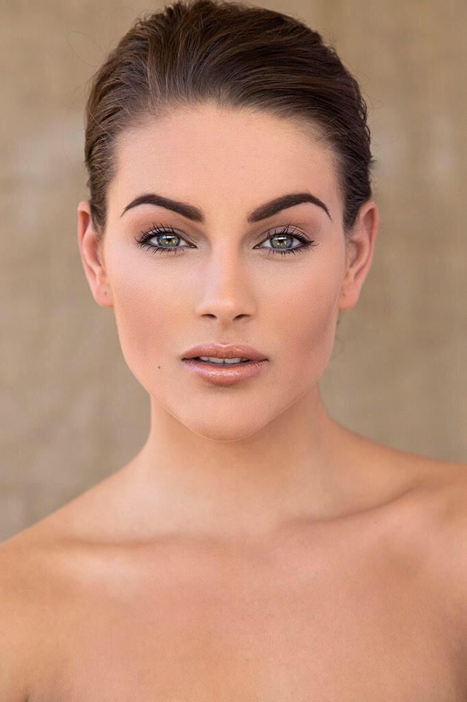 servicereporter's tweet photo. And the winner of #MissWorld 2014 is #MissSouthAfrica @RoleneStrauss http://t.co/plx9WFNS6d