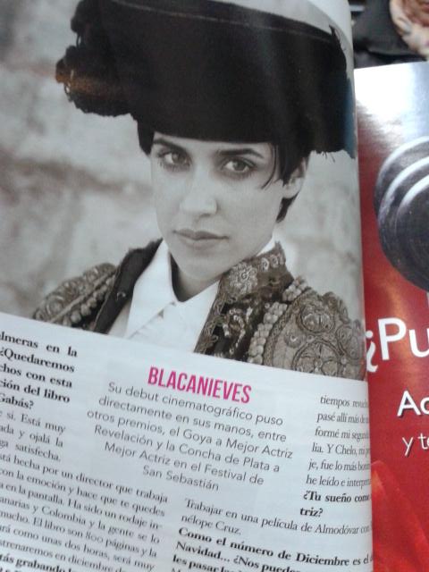 dantelechat's tweet image. Este mes, en @revistahsm, #Blacanieves y el #MrHigh de @_josecoronado_. 

CC @PatiOrtografico @mollirunner @mumbojom