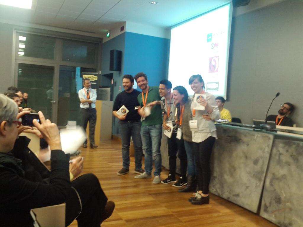 Gigi_costantini's tweet photo. Ecco a voi i vincitori! #swbologna #startupweekend http://t.co/E9q3X7EDct