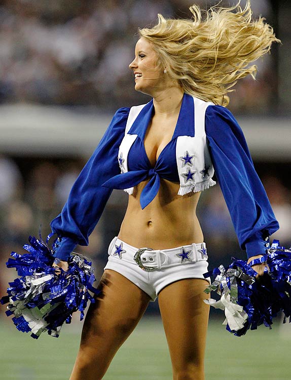 Blonde cheerleader oops 8