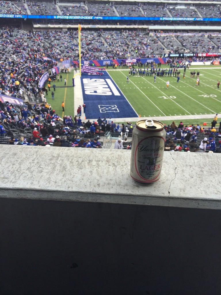 Goldenrondee's tweet photo. @OgrePaw box sears at the Giants game! http://t.co/D08MuvvZTy