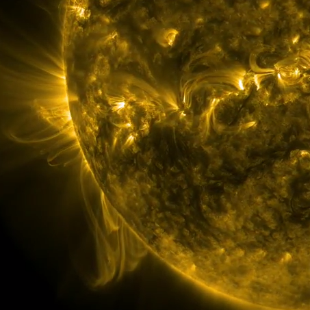 NASA's tweet photo. Elliptical loops seem to droop down out of an active region on the Sun Dec. 7-9. Watch: [vid] http://t.co/fEBPHah0Tt http://t.co/sJ0IGwaAKW