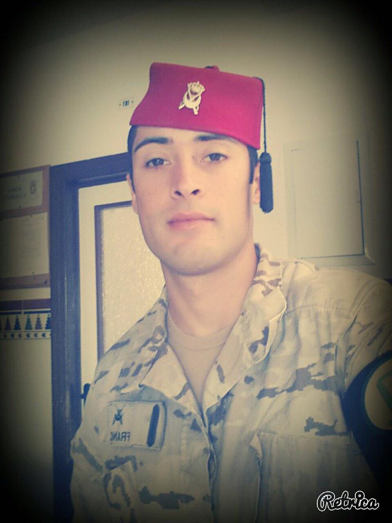 YurePlata's tweet photo. Mi militar presioosoooo 😍😍😍 http://t.co/HbiR6cO1BA