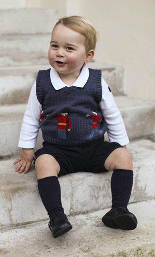 Charles_HRH's tweet photo. "Everything the light touches, is our Kingdom. Except the shadowy place, that’s Essex". http://t.co/L4wWv8r6jE http://t.co/GGXcWS8UgI