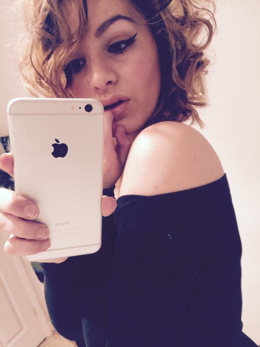 2 3 http://t.co/r0Tg6nVq8j<a href="/tag/humpday"class="tags"><span>#humpday</span></a>