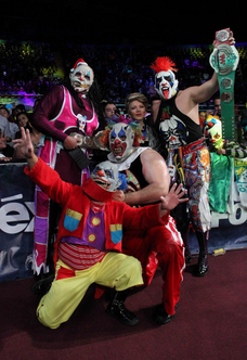 monster clown (@monsterclown1) on Twitter photo 
