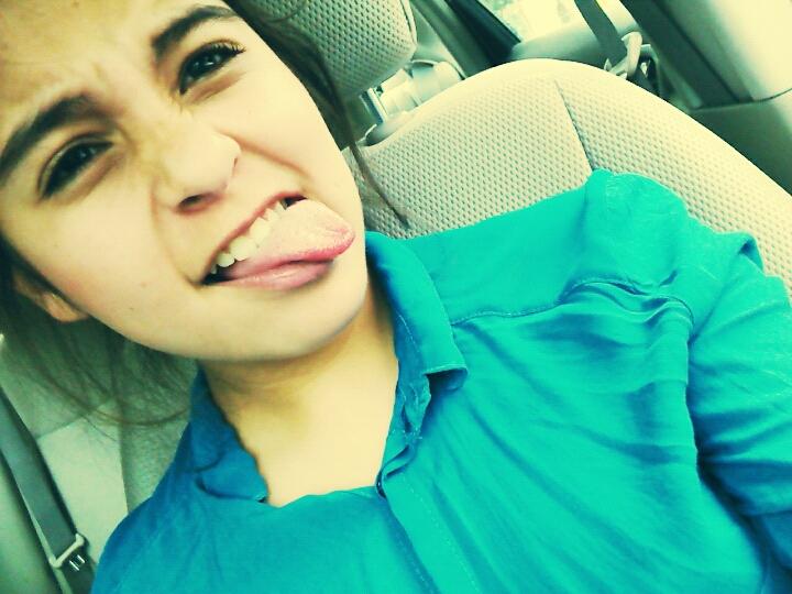 fer12palacios's tweet photo. Hey! <3 http://t.co/i87yILr5ea