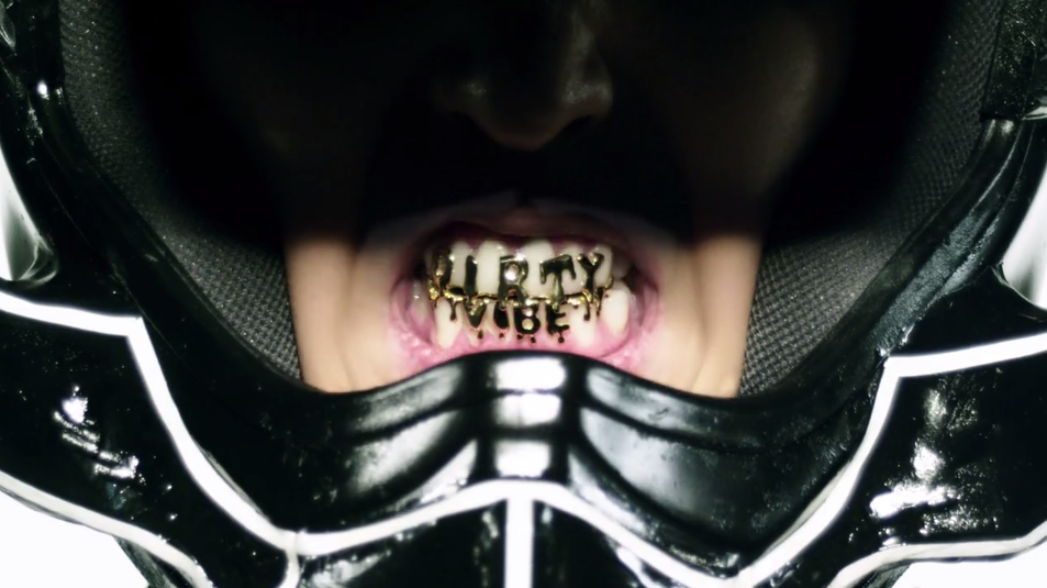 TOMORROW....#DIRTYVIBE <a href="/IBGDRGN/">G-DRAGON</a> <a href="/chaelinCL/">CL</a> <a href="/diplo/">diplo</a> via <a href="/redbull/">Red Bull</a>