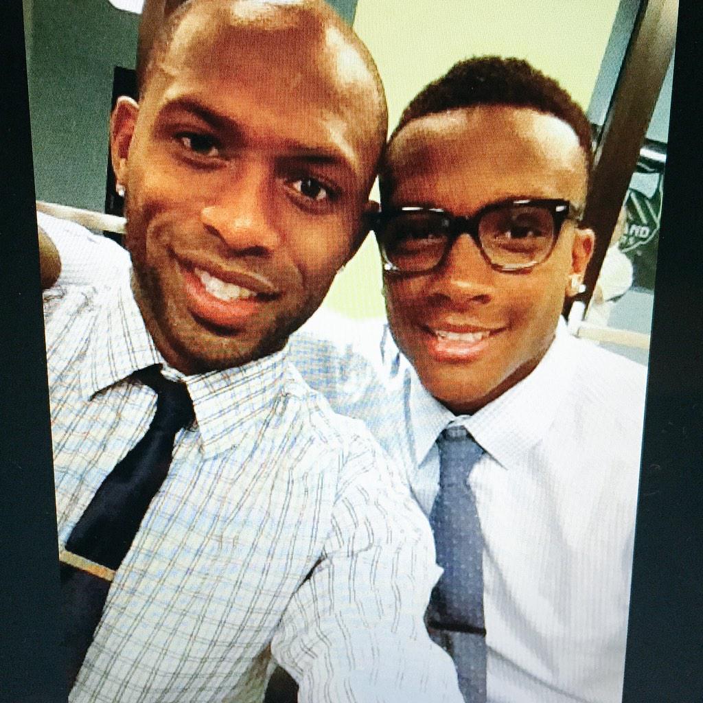 franckck's tweet photo. Looking at old picts... Proud of the great men I met in my life. Keep it going bro #greatdads @rodwallace22 http://t.co/qK39XqbRZk