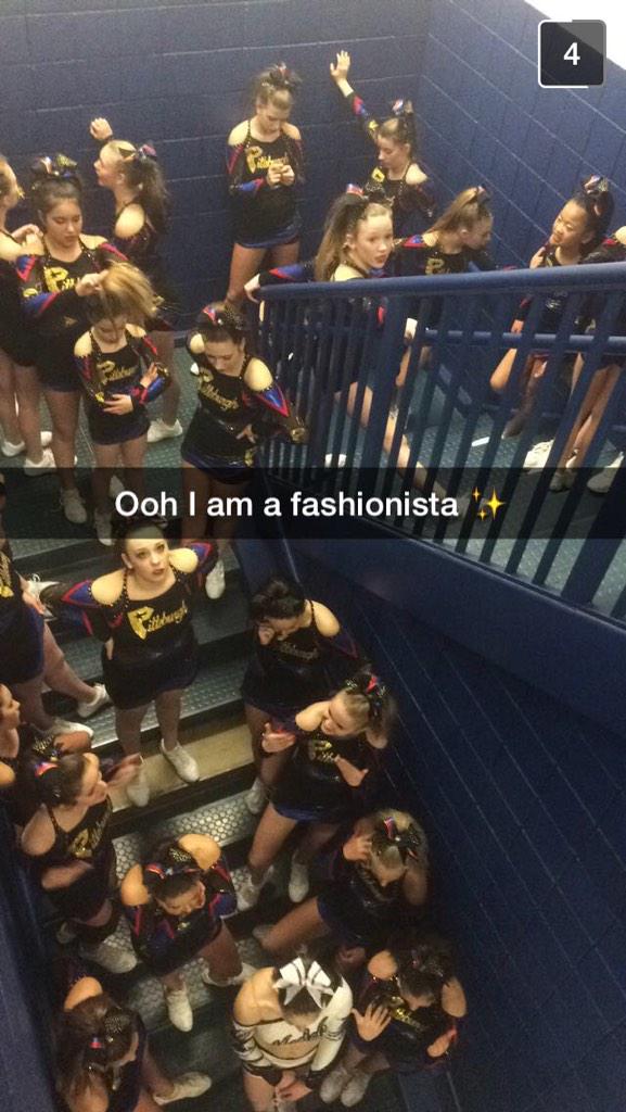 topgunjags412's tweet photo. #SuperstarSnaps 💙✨❤️ http://t.co/UX2g0NpadV