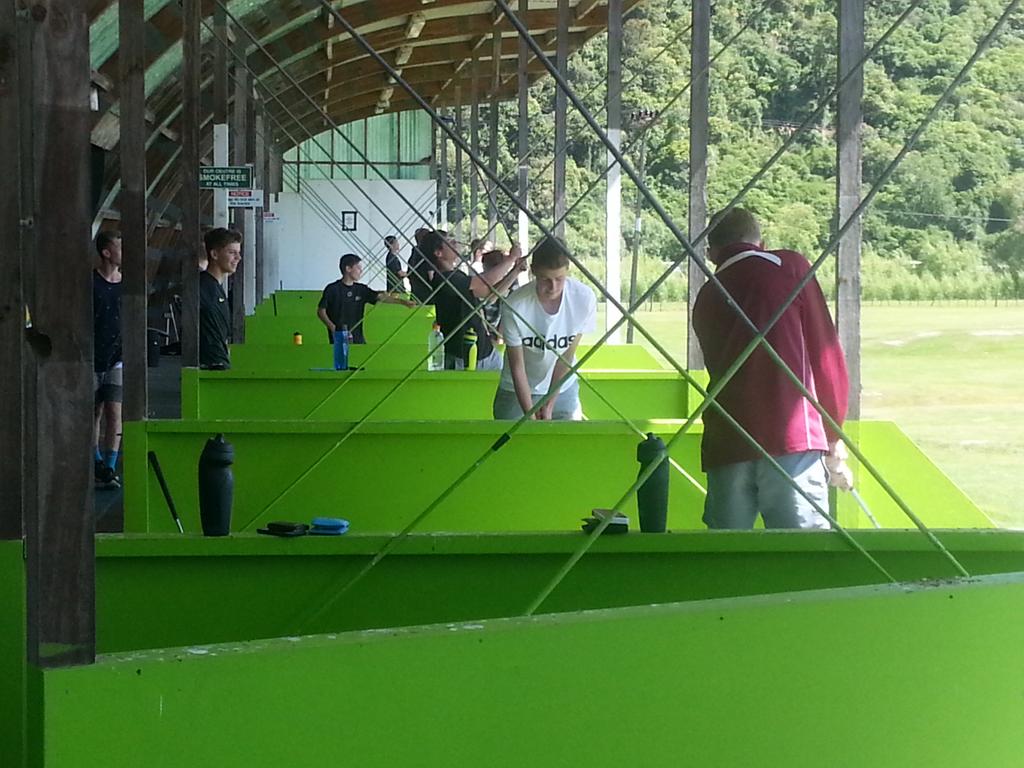Gary08Ward's tweet photo. Bit of downtime with the 16's and 15's!!!! http://t.co/rs22eFVHRN
