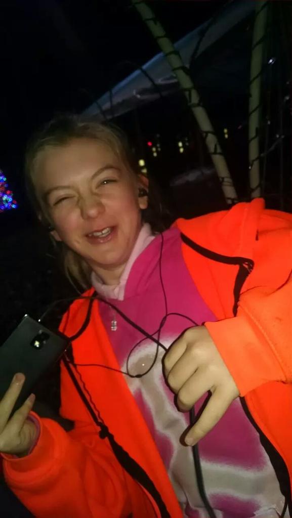 CakeCcake's tweet image. Photo boming