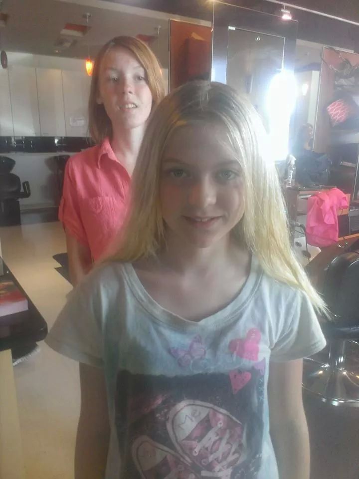 CakeCcake's tweet image. My family