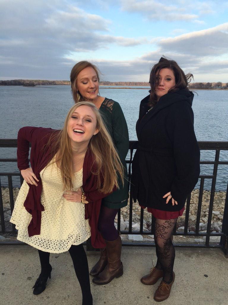 MarkiePearson's tweet photo. Probably the most photogenic people ever http://t.co/xVWhUZCzfh