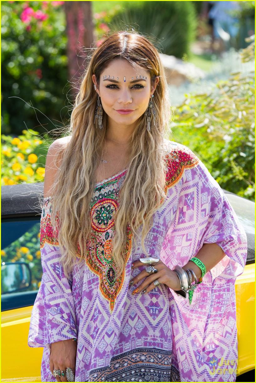 Happy birthday Vanessa Hudgens 