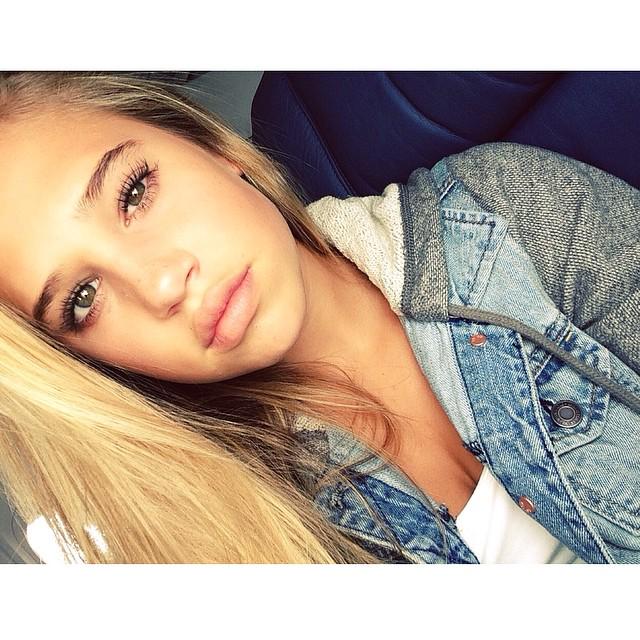 Model_Meredith's tweet image. New Avi (: