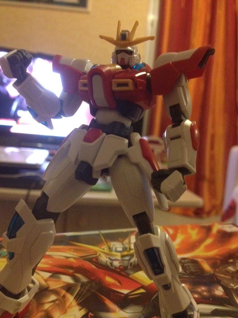 kentaro971's tweet photo. Il me manque plus que les effect flamme. #Gunpla #buildburning #ガンプラ http://t.co/sQ1Ujjr8wO