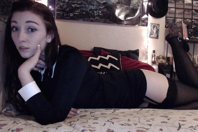 See you on @chaturbate at 8 est time, Get ready for a cumshow #camgirl #sexytime http://t.co/01VweHE<a class="tags" href="/tag/chaturbate">@chaturbate</a><a href="/tag/camgirl"class="tags"><span>#camgirl</span></a><a href="/tag/sexytime"class="tags"><span>#sexytime</span></a>