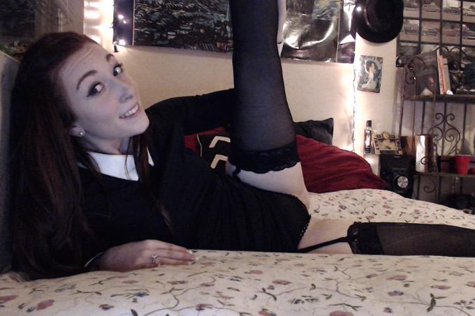 See you on @chaturbate at 8 est time, Get ready for a cumshow #camgirl #sexytime http://t.co/01VweHE<a class="tags" href="/tag/chaturbate">@chaturbate</a><a href="/tag/camgirl"class="tags"><span>#camgirl</span></a><a href="/tag/sexytime"class="tags"><span>#sexytime</span></a>