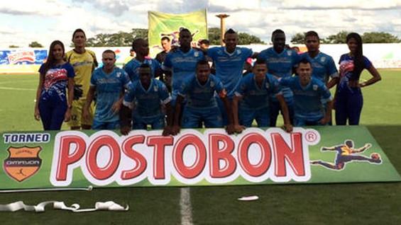 NoticiasRCN's tweet photo. Jaguares de Córdoba venció 3-0 al Quindío y ascendió de manera directa a la Liga Postobón. http://t.co/MiB7lxb1Zj http://t.co/CYuWlwmVrE