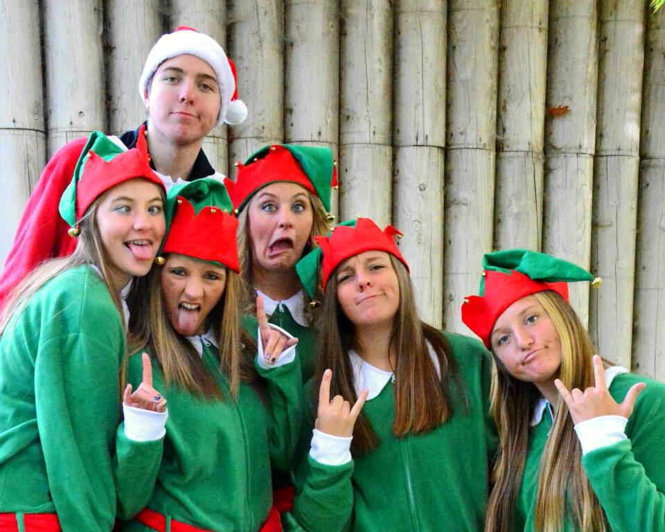 abbbbyy_w's tweet photo. MERRY CHRISTMAS EVERYBODY http://t.co/ND6PJuWwtv