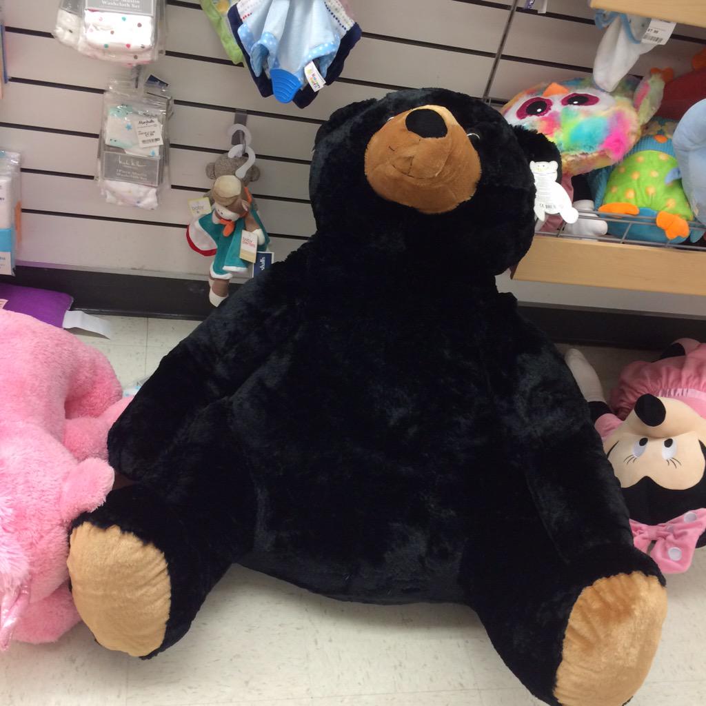 LordClohzy's tweet photo. @OFFlCIER got Bae a Christmas present http://t.co/vIkLBBzDJr