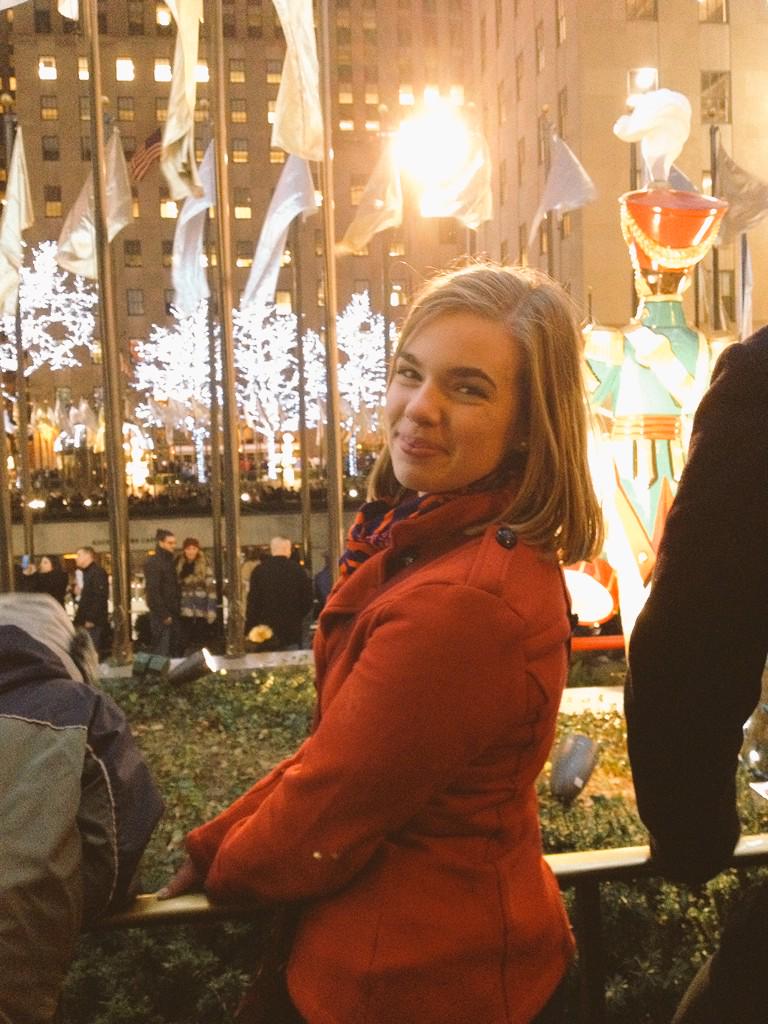 Jen_Persichilli's tweet photo. NYC 🎄🗽 http://t.co/dZn8igGsc7