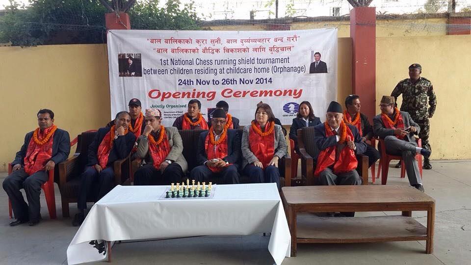 Beatchess64's tweet photo. FIDE Social Action Commission in Nepal. Comisión de Acción Social FIDE apoya este evento en Nepal. http://t.co/nFE1L8aclX