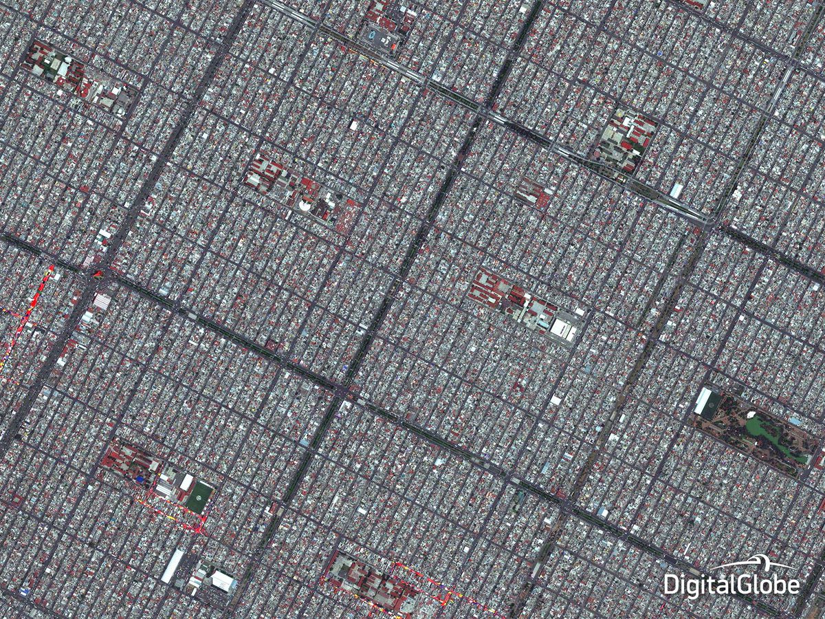 Here are 25 fascinating photos of Earth from space this year wrd.cm/1xc0CW5