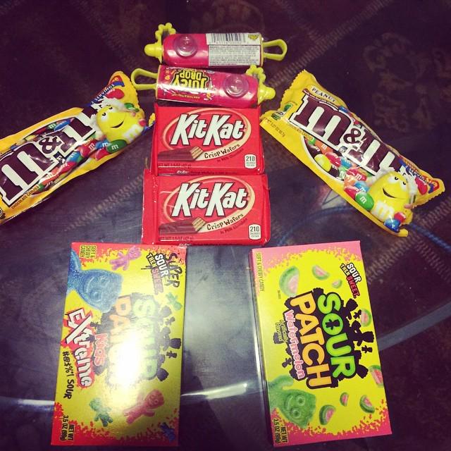 Otherbots's tweet image. Look want I got candy robot #candy #robot #candyrobot by aman_got_awesome_glasses