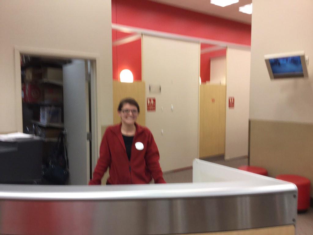 salamlazkani's tweet image. Thank u @jamaal_edwards @McginleyAlicia for doing an awesome job!!#endingonahighnote #cleanfittingroom #R100Unicorns