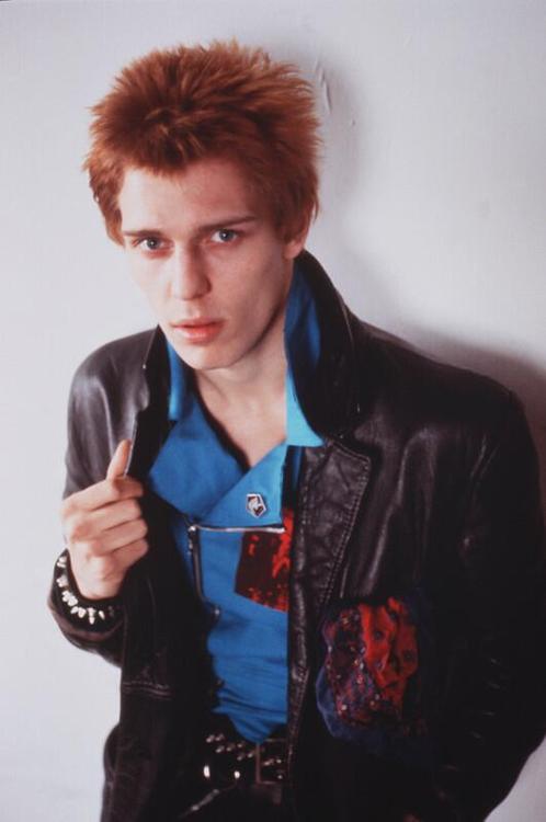 Happy birthday Paul Simonon 