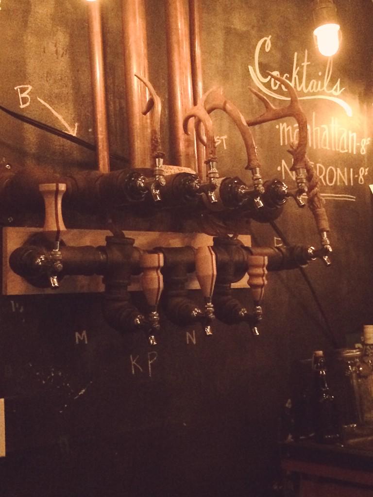 BeerGirlCA's tweet photo. The taps at #Montauk @BlueBloodBar are siiiiiick. #antlers #craft http://t.co/slL1o82ctU