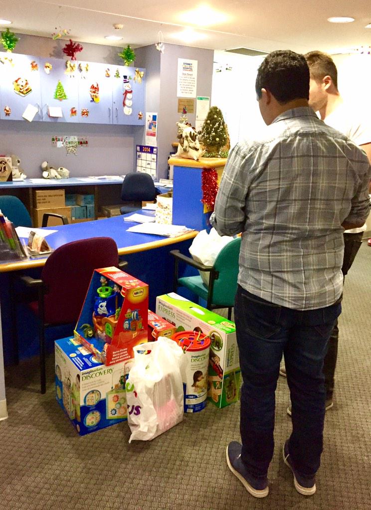 alexwain's tweet image. Sydney_Kids enjoy the toys! Hope  @GoProductify @dan_reyes &amp;amp; I can put some big smiles on some little faces at Xmas!