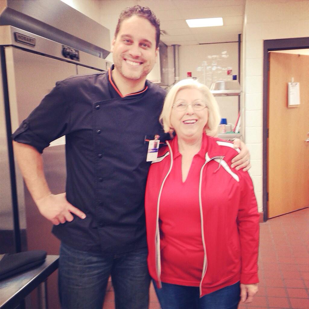 OkChef2School's tweet photo. Bringing Healthy, Fun &amp; Engaging meals to students everyday. #schoolfood #okchef2school #lunchboxchefs http://t.co/sAznrxBpnO