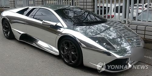 "100억 중 10억만 쓰면 너희 옷 모두 벗긴다. 당장 1억도 없는 것들이 나이만 먹어서….아는 사람들에게 1억씩 주고 너희 죽이라면 당장에라도 죽일 수 있다" goo.gl/EJ6j3D