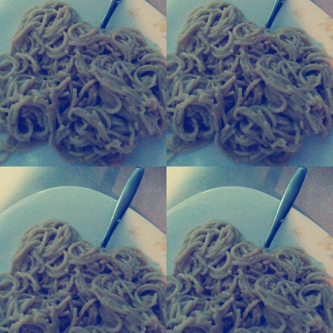 CabaFerna's tweet photo. #ilovepastas #spaguetti #claudette #mitentación http://t.co/msE87r9jb5