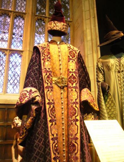 le_Parisien's tweet photo. «Harry Potter : l’exposition» arrive en France >>http://t.co/b8r014MMoW #HarryPotter http://t.co/dz7TX3Uelh