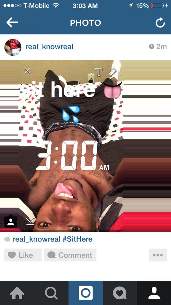 EbaStr8's tweet image. Tell ya Bitch #SitHere