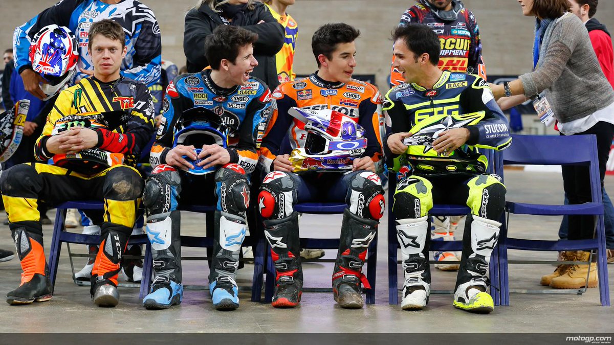 MotoGP's tweet photo. Marquez won again! Check out the best pictures of the @dtxbarcelona http://t.co/VezGYnSd7b http://t.co/N8gPXZHhKa