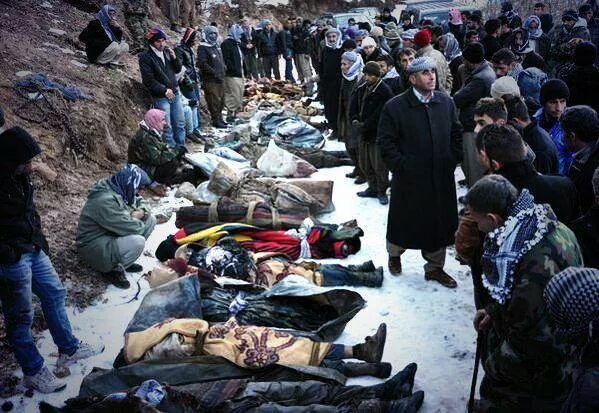 HABPKAYNAR's tweet photo. #VatanaİhanetinÖzrüOlmaz Roboski'de ölen 34 köylü için pkk lı diyenler bugün 'vatan haini' yaftası yediler.İronik.. http://t.co/CwnUBuWi9n