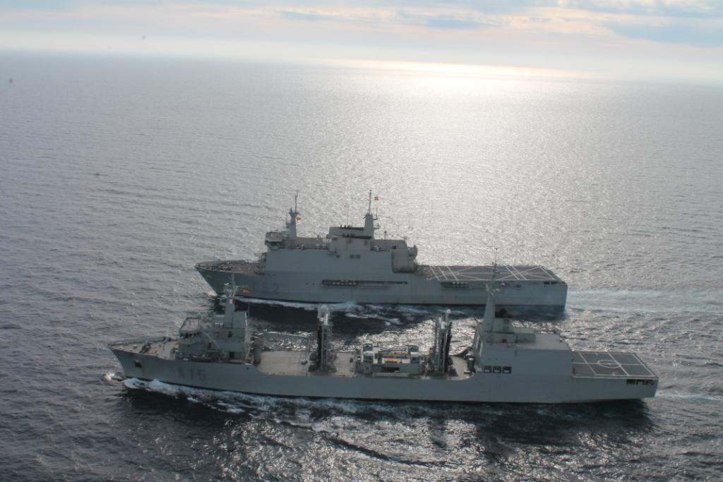 B449lDOIAAAoDTe.jpg:large