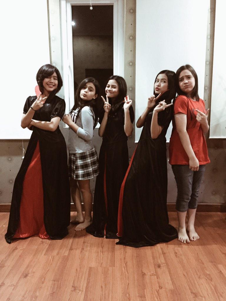 hanggini's tweet photo. sore ini/besok aku akan ada di sinetron Bidadari takut jatuh cinta.aku jd siapa ya? nonton aja di Sctv jam 17.00 kay💭 http://t.co/tBnjGufP0y