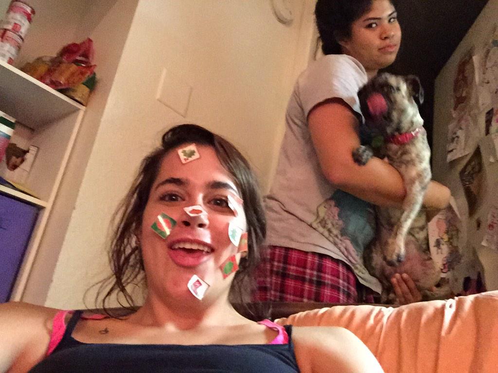 masrisummer's tweet photo. @solyserrano our friendship summed up in one picture😘 http://t.co/R8F29kg9TH