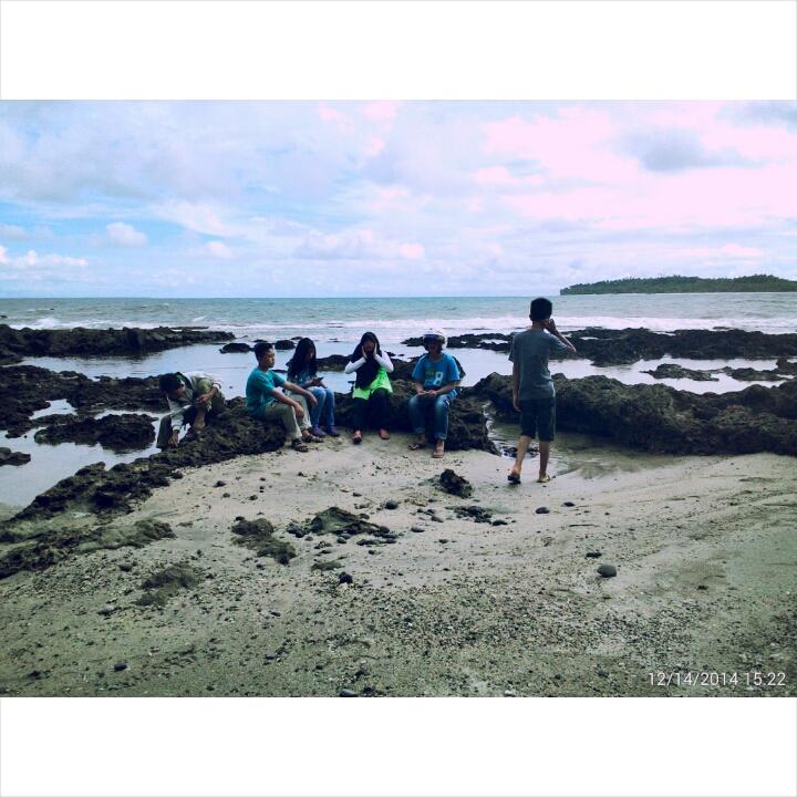 On tembakak  with friend @ega_saherti @ikEleven_putri <a href="/AnnisaF28/">Annisa Febrianty</a> <a href="/IqromOfficial/">Muhammad Iqrom</a> @LizAlways_4ever  via <a href="/bagas617/">MR_Bagas</a>