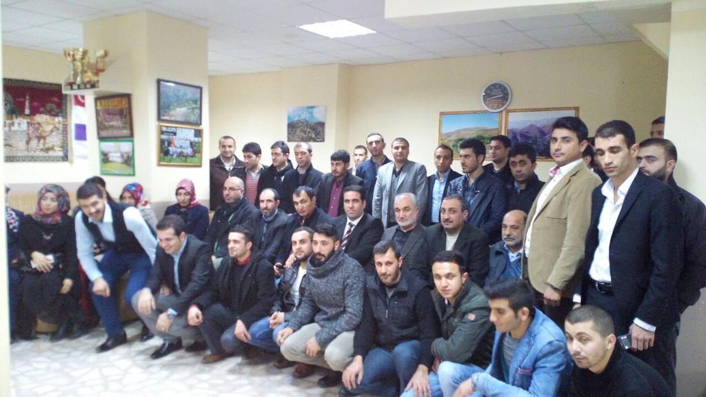 Esenler İlçe Gençlik kollarının organize ettiği Tanışma programı.