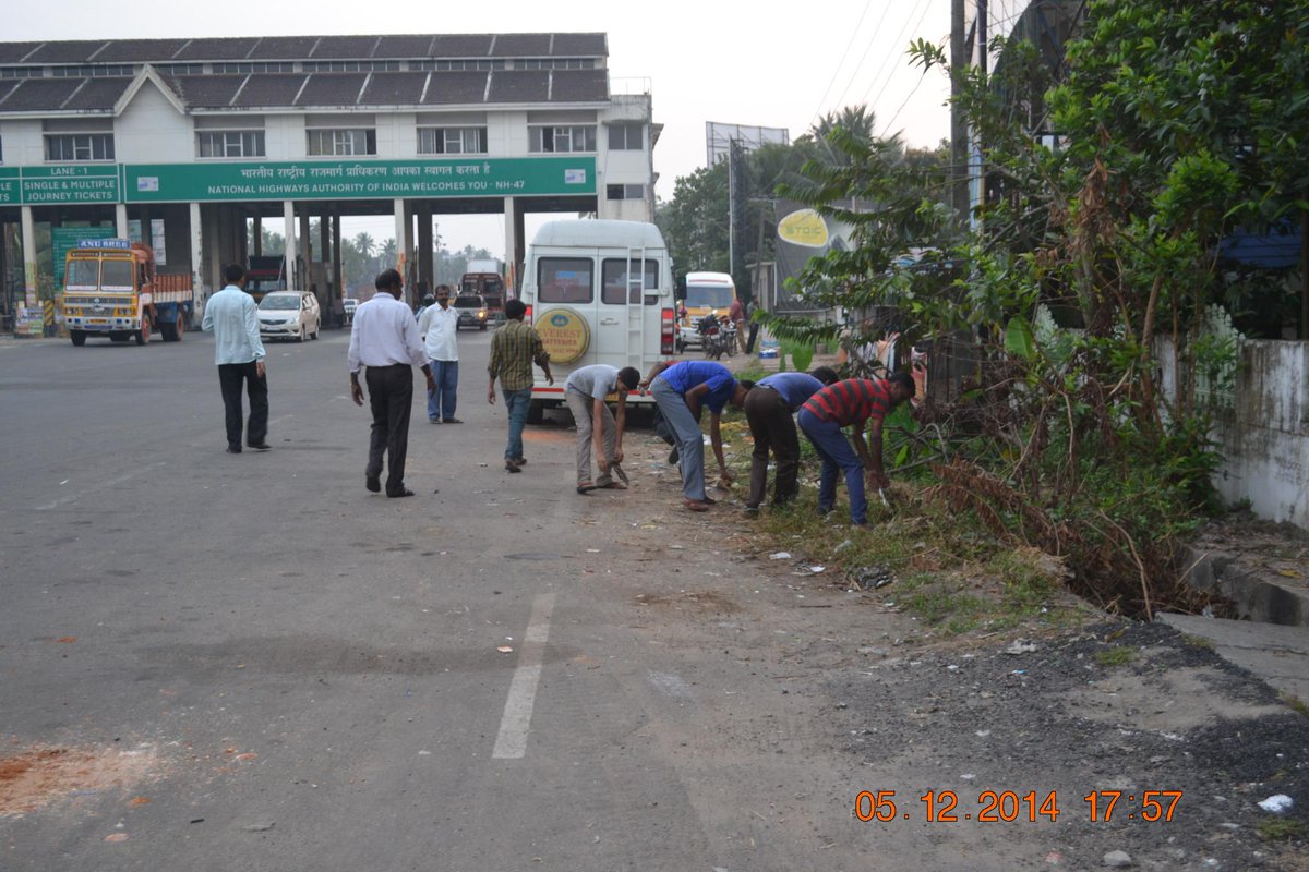 NHAISBM's tweet photo. PIU Cochin (Kerala)Date 12-12-2014) http://t.co/MouJuvCoui