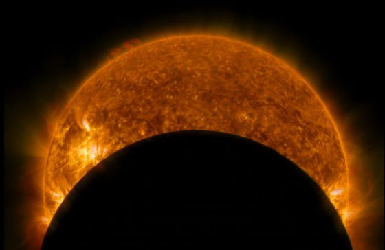 Hoy nace el primer servicio meteorológico espacial en español elpais.com/elpais/2014/12…